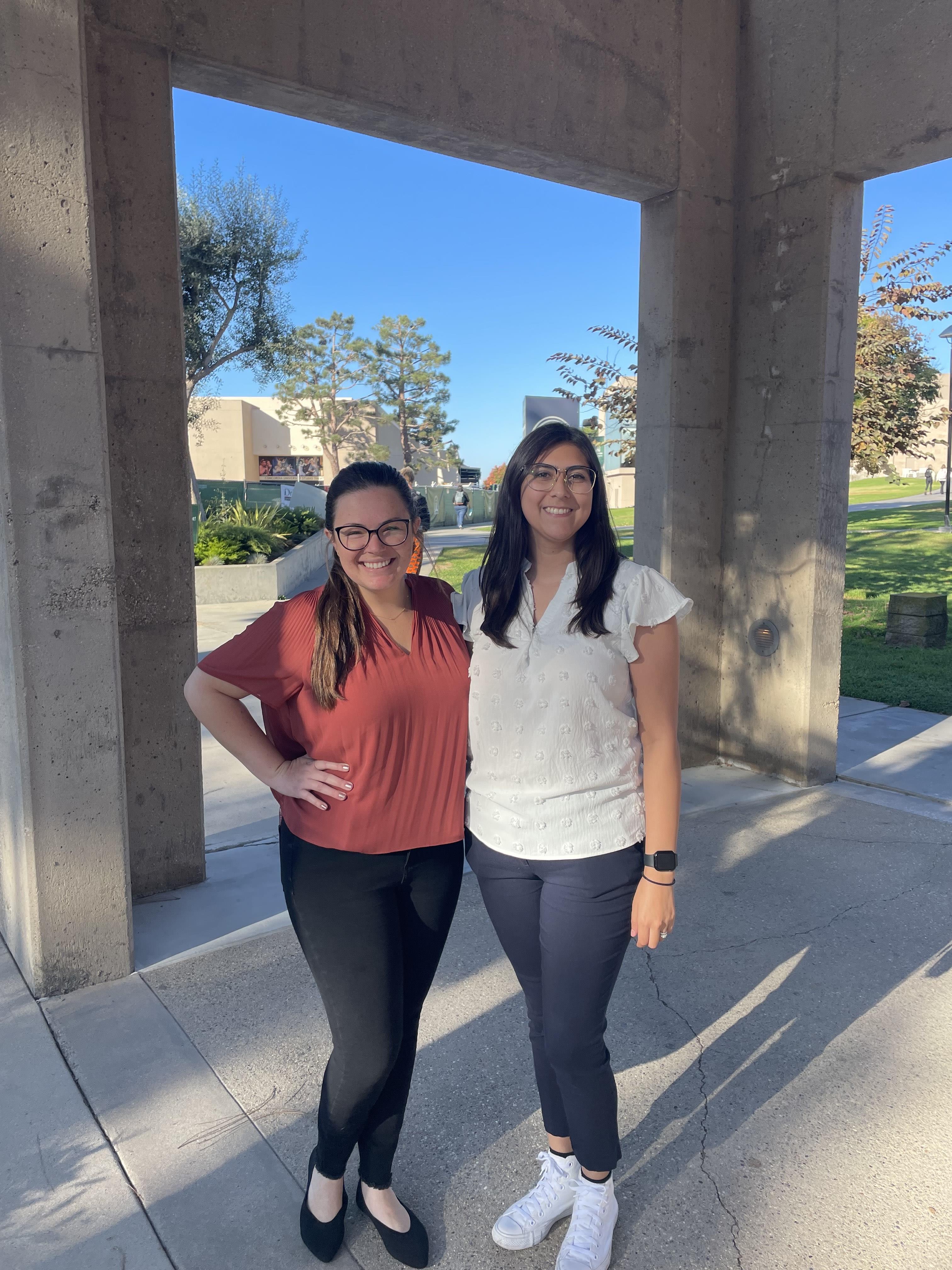  Mariah Lucas and Katherine Olea in Breezeway